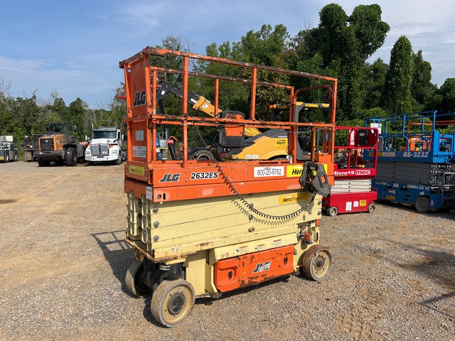 2018 JLG 2632ES Electric Scissor Lift