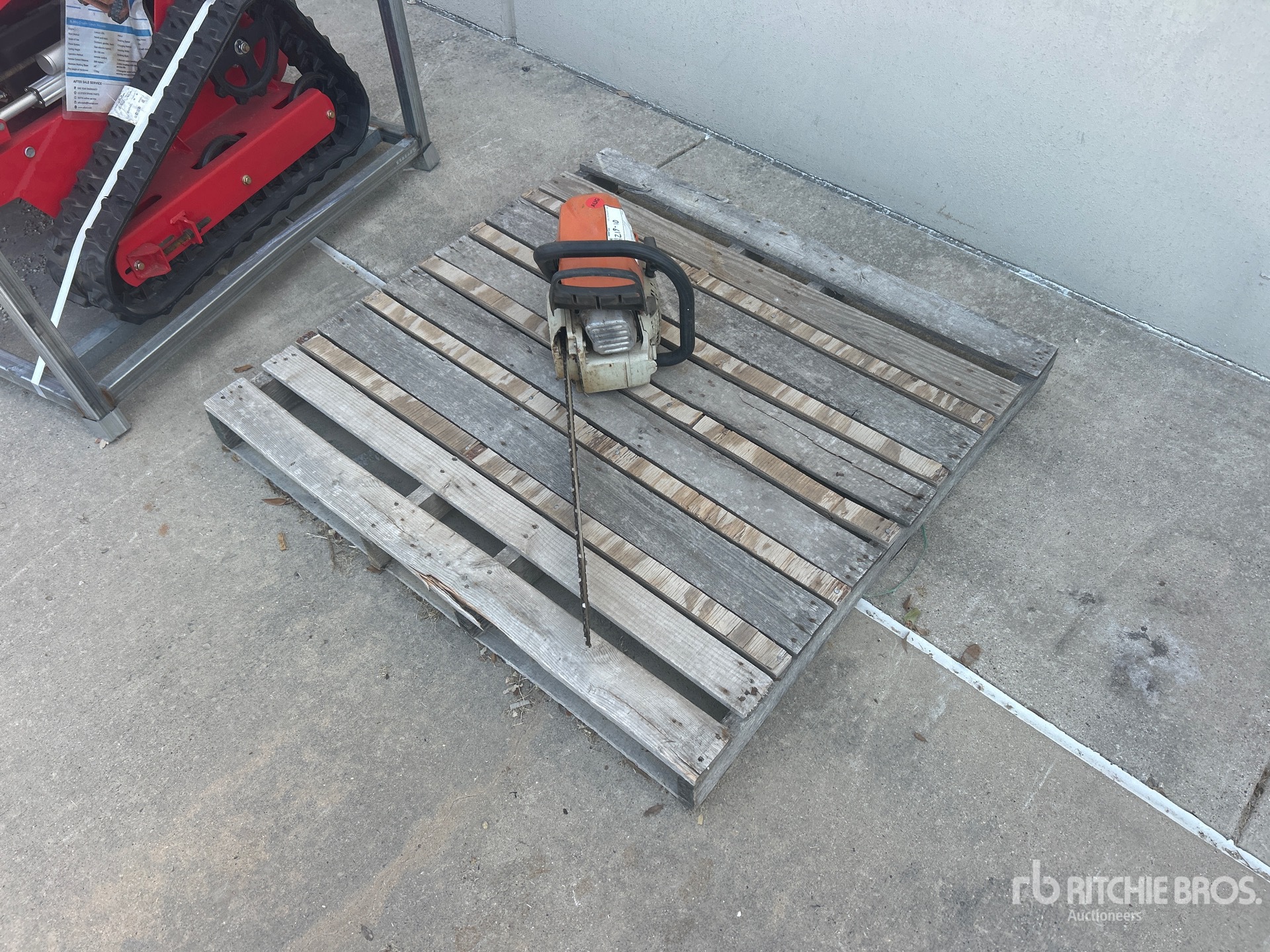 Stihl Chain Saw
