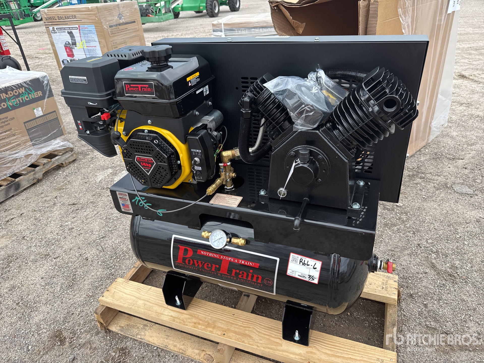PowerTrain 30 gal 14 HP Air Compressor (Unused)