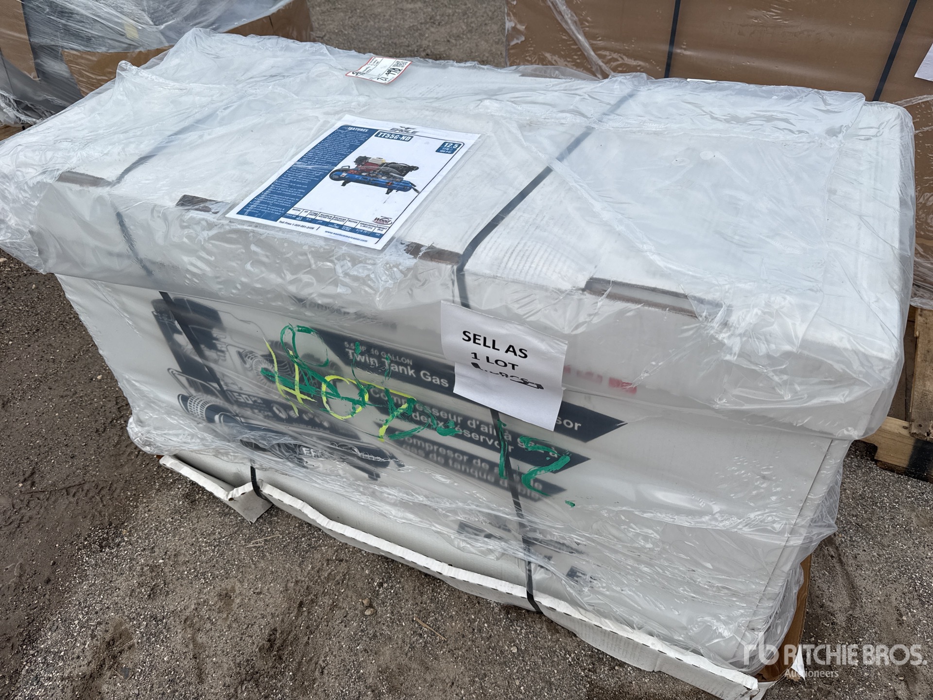 Eagle 12.5 cfm 10 gal 5.5 hp Twin Tank Air Compressor (Unused)