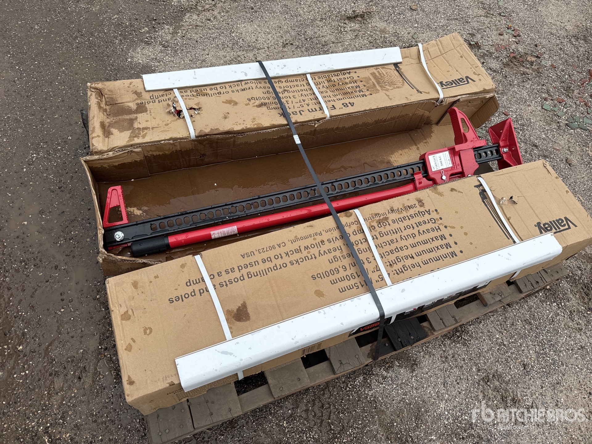 Quantity of (3) Arcan 4 ft Farm Jack (Unused)