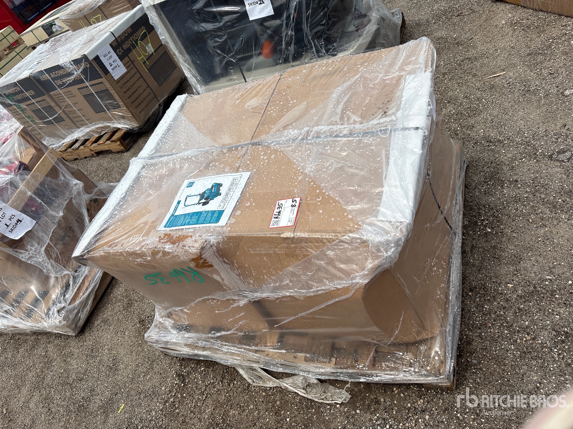 Quantity of (2) MAC5200 3 hp Air Compressor