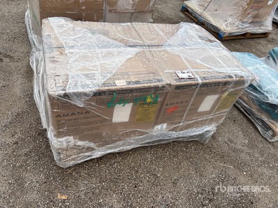 Quantity of (2) 15000 BTU Climatiseur