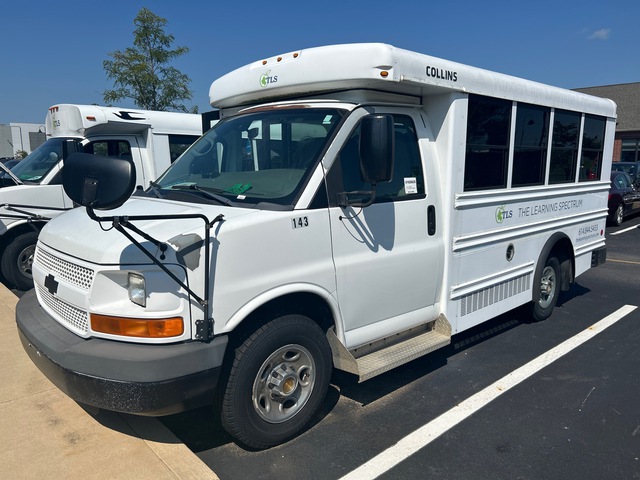 2010 Chevrolet Express 4x2 14-Seat Mini Bus 2010 Chevrolet Express 4x2 14-Seat Mini Bus