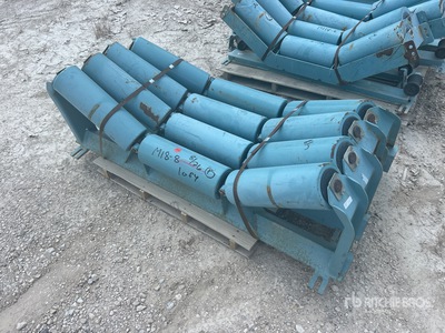 Quantity of (4) Pallets of 48 in Conveyor Rollers Divers. Equipement pour granulat