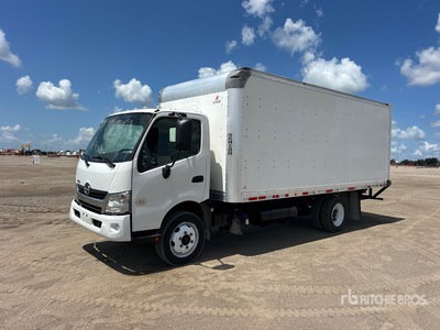 2020 Hino 195 4x2 Van Truck