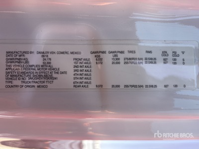 2019 Freightliner Cascadia 113 6x4 Sleeper Car Carrier Truck
