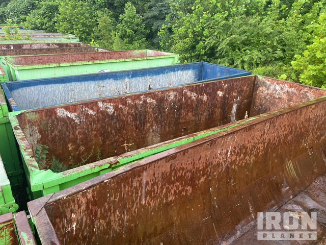 22 ft 30 cyd Roll-Off Container