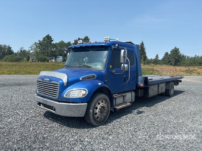 2006 Freightliner M2 106 4x2 Extended Cab Tilt Tray Truck