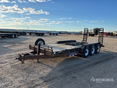 2015 Load Trail 17078 lb 20 ft Tri/A مقطورة معدات