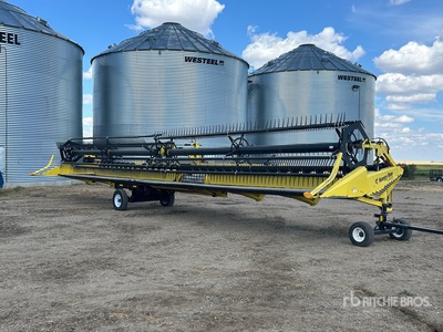 2016 Honey Bee AF245 45 ft Combine Header