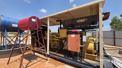 Cat G399 w/ KATO AC Alternator Attached 発電機セット (250-749 kw/310-950 kva)