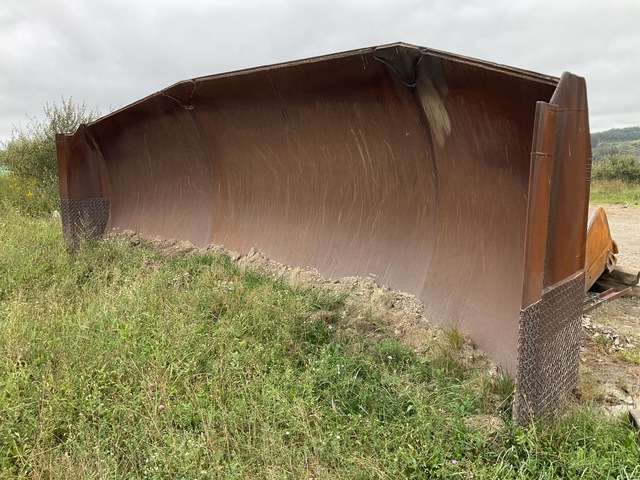 2018 Cat Semi-U Dozer Blade - Fits Cat D11T