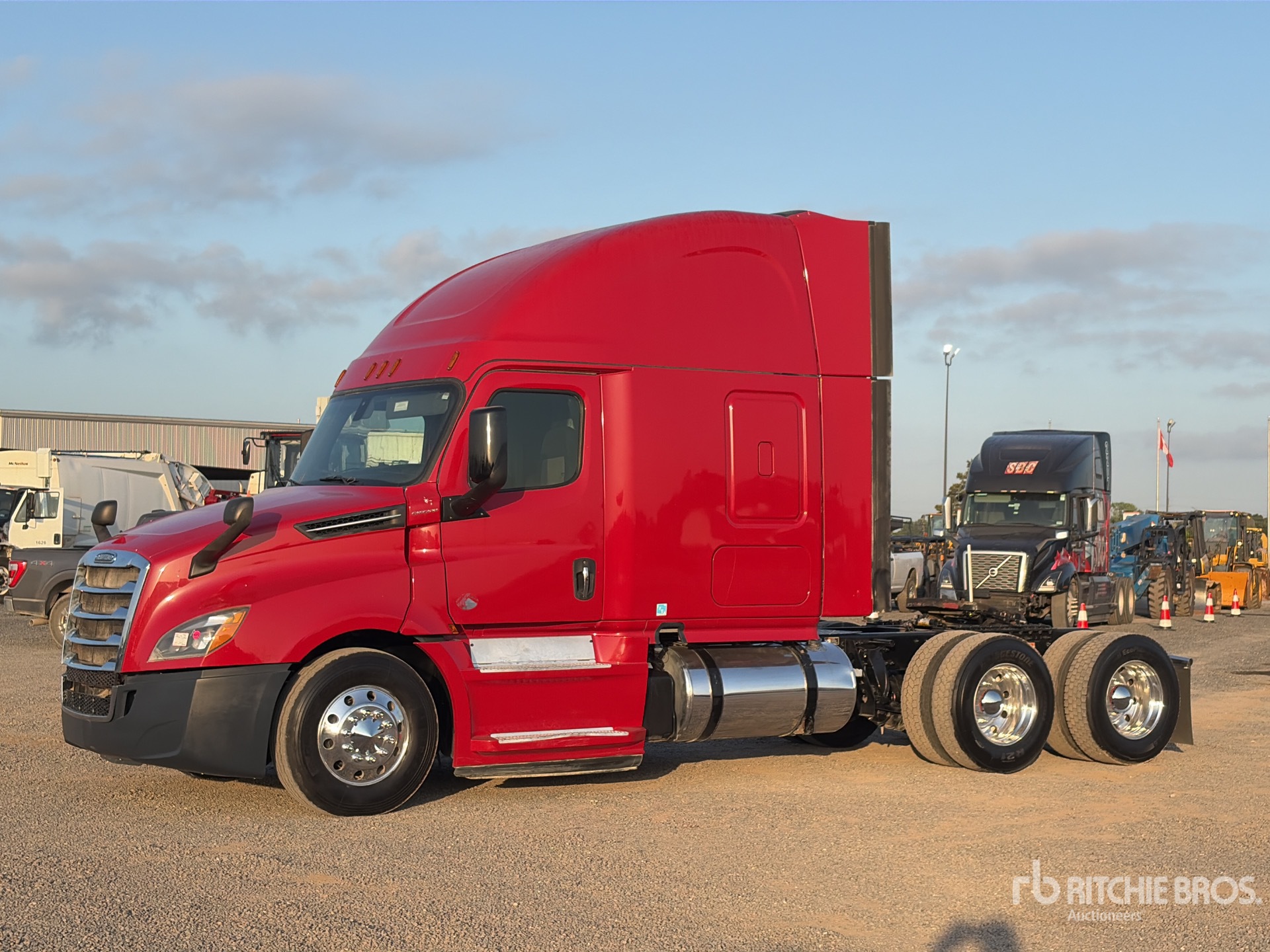 2020 Freightliner Cascadia 126 6x4 T/A Sleeper Truck Tractor