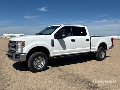 2020 Ford F-350 XLT 4x4 Crew Cab Pickup
