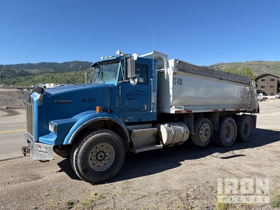 2001 Kenworth T800B 8x4 T / A-kiepwagen