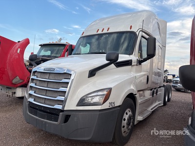 2018 Freightliner Cascadia 126 6x4 Ciągnik siodłowy T/A z kabiną sypialną
