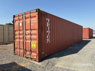 2010 40 ft High Cube Storage Container