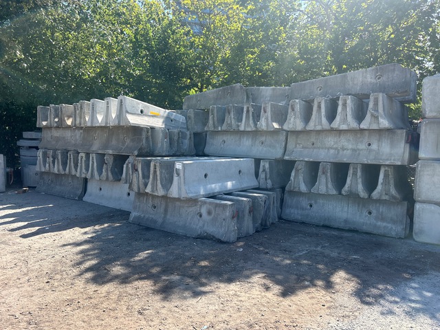 Quantity of (50) Jersey Barriers