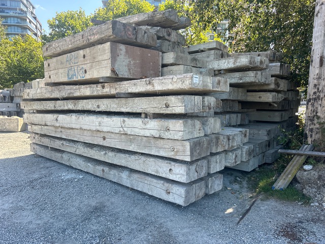 Quantity of (40) Crane Mats