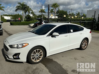 2020 Ford Fusion SE Automobile