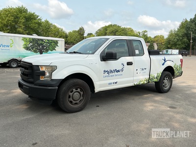 2016 Ford F-150 4x4 Extended Cab Pickup