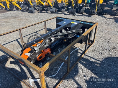 2026 Mower King ECSSCT72 60 in スキッドステア トレンチャー (Unused)