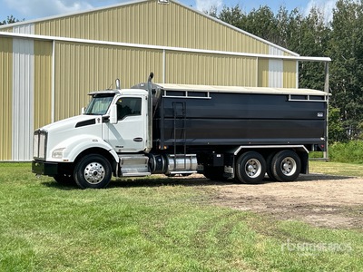 Kenworth T880 6x4 Grain Truck