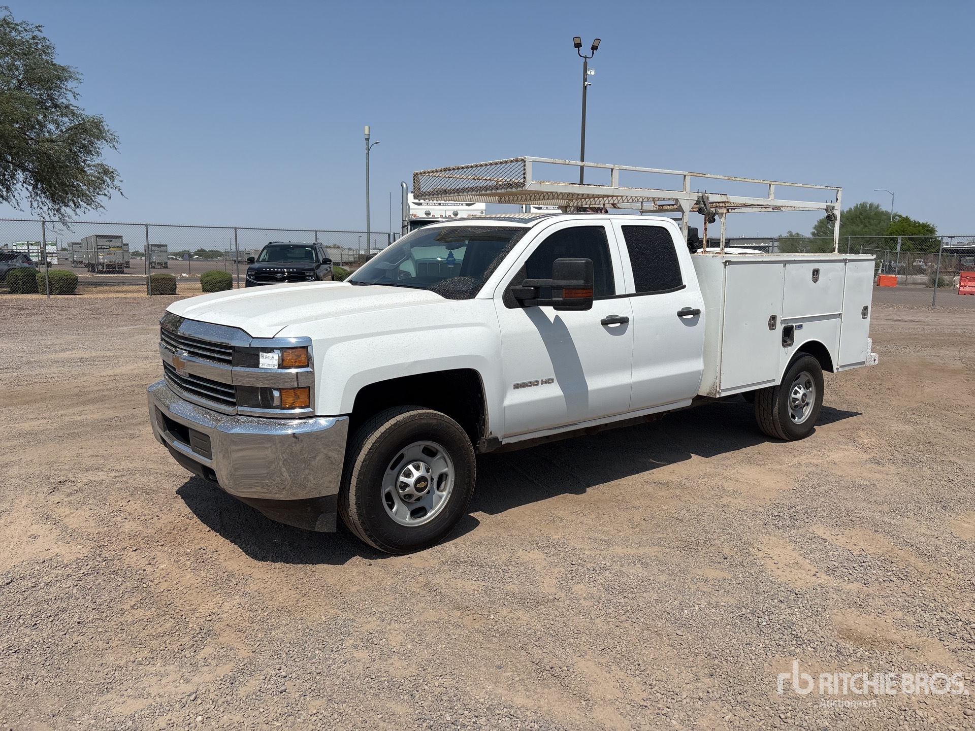 2017 Chevrolet Silverado 2500HD 4x2 Extended Cab Utility Truck