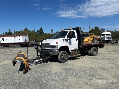 2009 GMC C5500 4x4 Table Top Truck