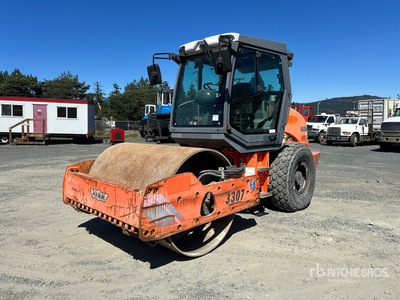2011 Hamm 3307 Combination Roller