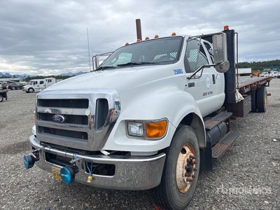 2011 Ford F-750 XL 4x2 Extended Cab Flatbed Truck