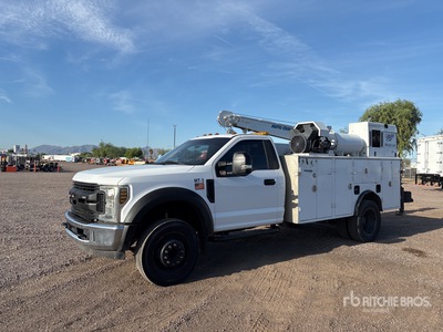 2019 Ford F-550 4x2 Service Truck