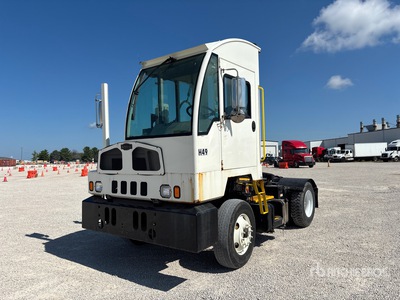 2015 Autocar XSpotter 4x2 Spotter Truck