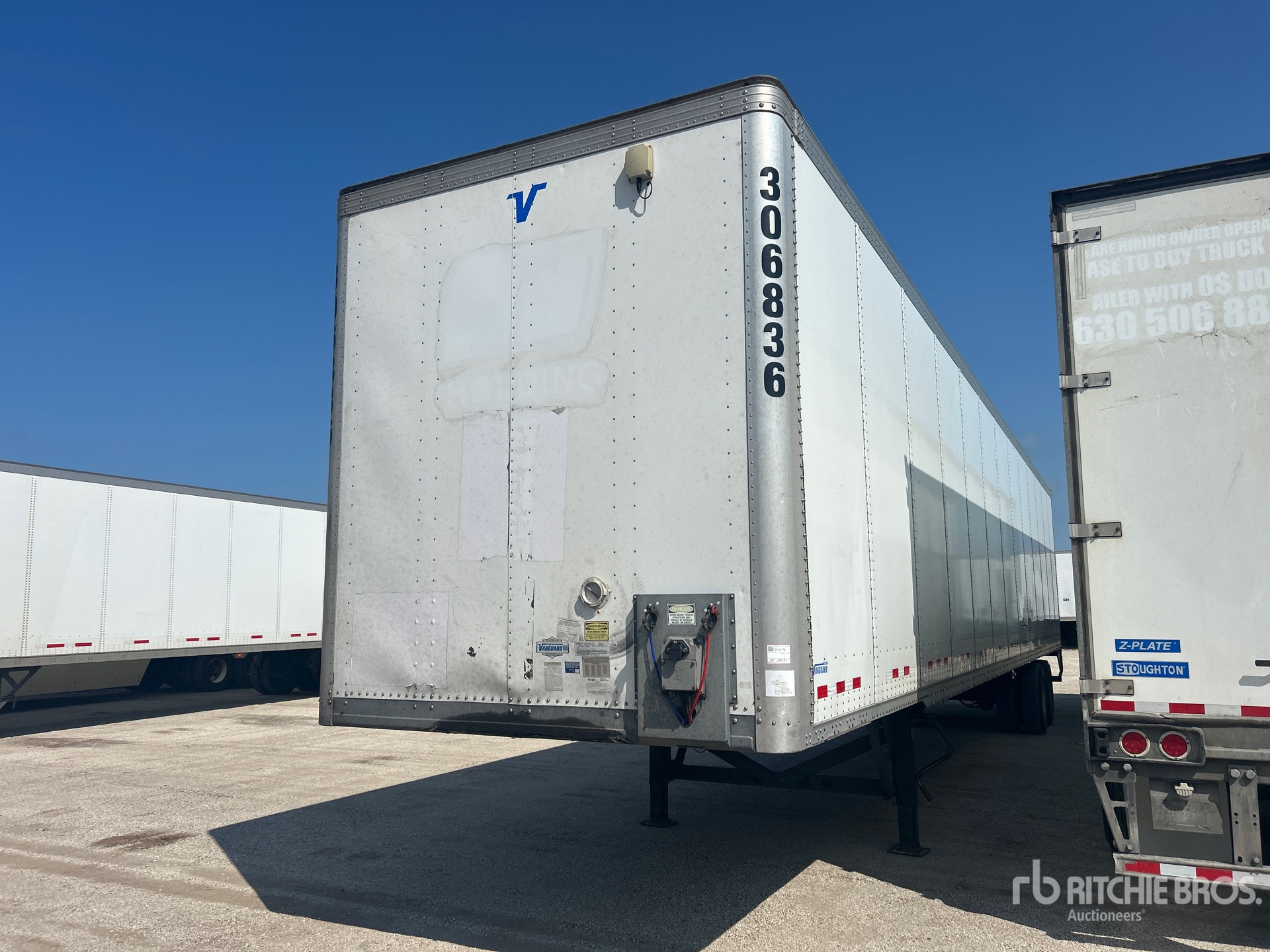 2023 Vanguard VXP 53 ft x 102 in T/A Van Trailer