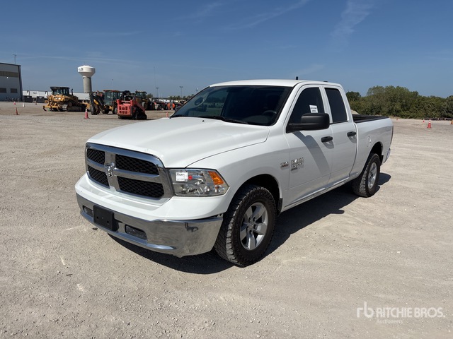 2023 Ram 1500 Tradesman 4x4 Extended Cab Pickup