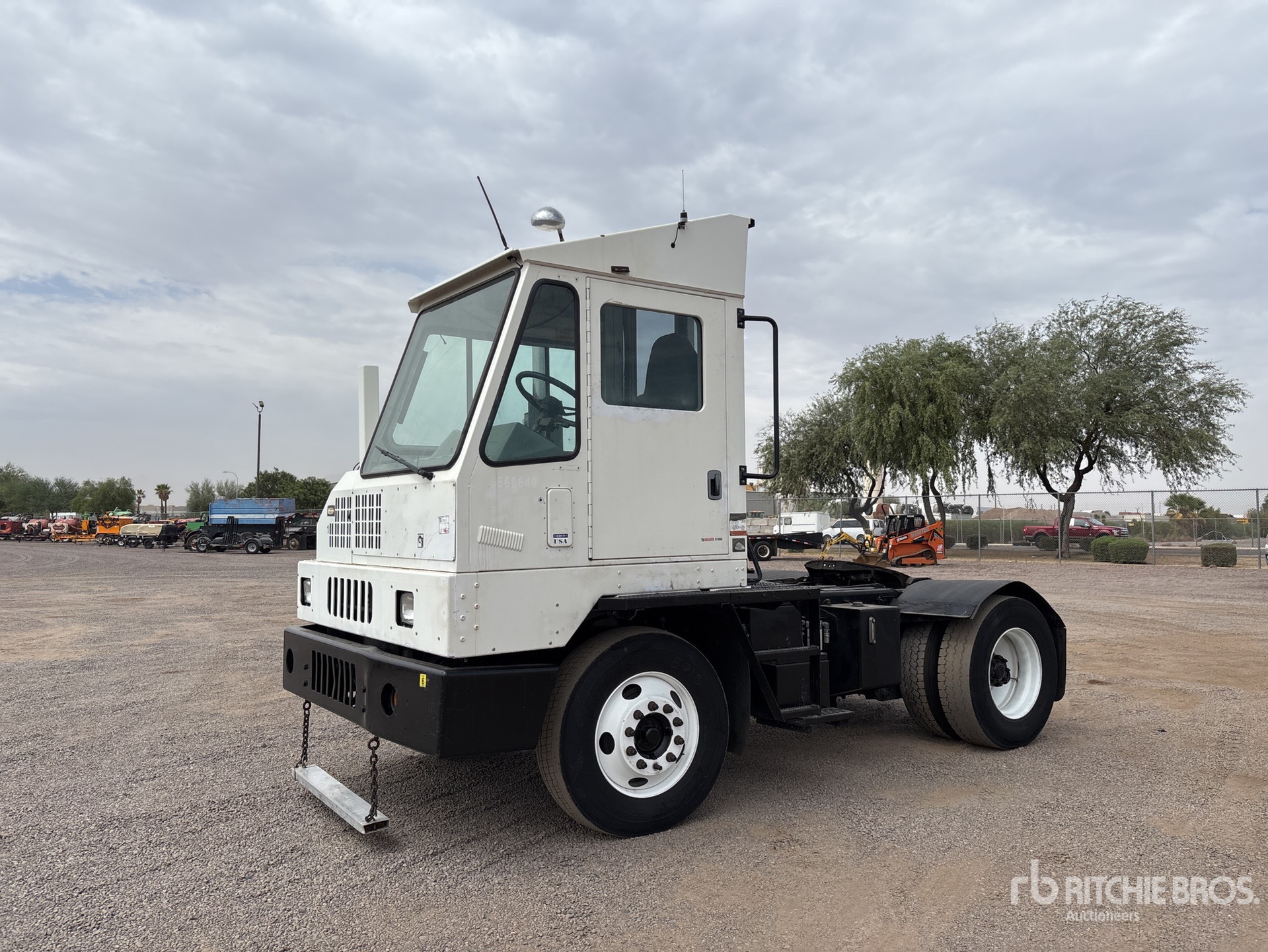 2010 Ottawa 60 4x2 Spotter Truck