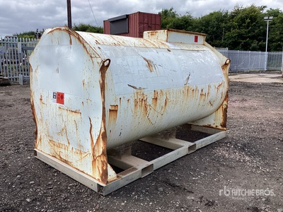 2000 L Skid Mounted Steel Fuel Tank