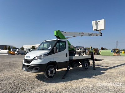 2021 Comet 19-8,5 HQ 19 m on 2021 Iveco Daily 35-140 Bucket Truck
