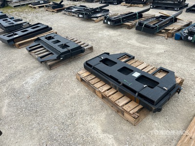 Quantity of (2) 47 in Fourches pour chargeuse à différentiel
