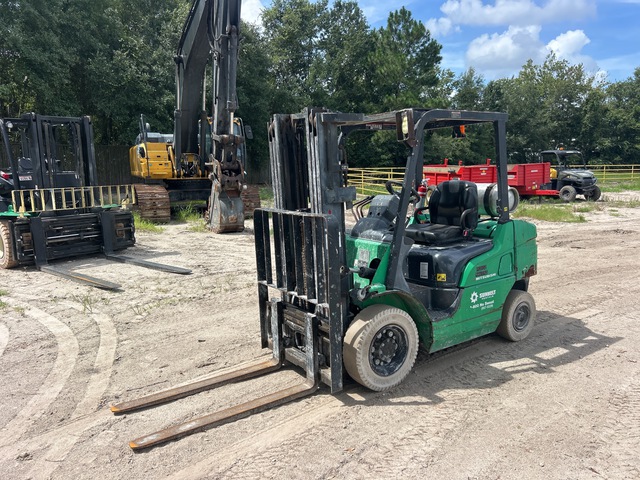 2016 Mitsubishi FG25N 4600 lb Pneumatic Tire Forklift