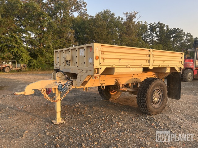 2004 M1082 LMTV Cargo Trailer