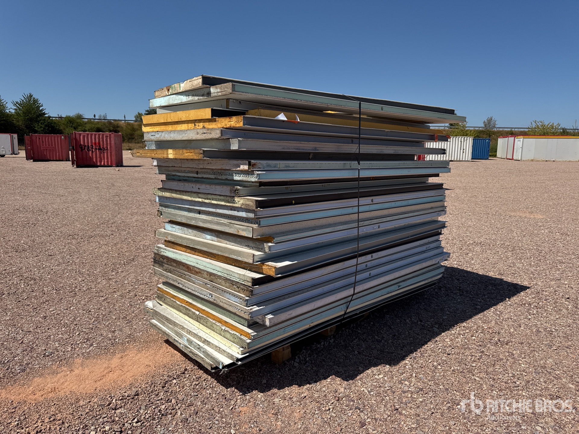 Qte De Panneaux Sandwich Pour Bungalow Qty Of Sandwich Panel For Roadwork Cabin