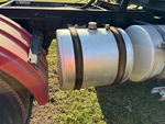 4 Underbody - Truck with Hydraulic Tank