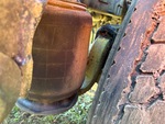 4 Underbody - Truck with Suspension Springs/Hangers