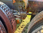 4 Underbody - Truck with 