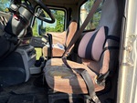4 Transmision with Seats/armrests