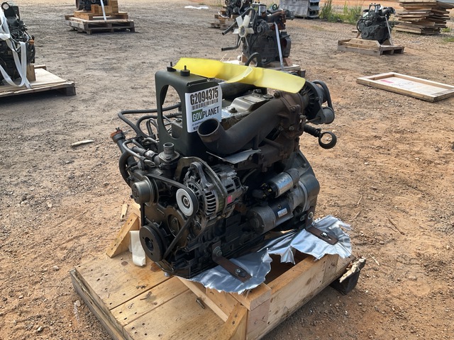 Yanmar 4TNV84T-DFM Turbo Diesel Engine