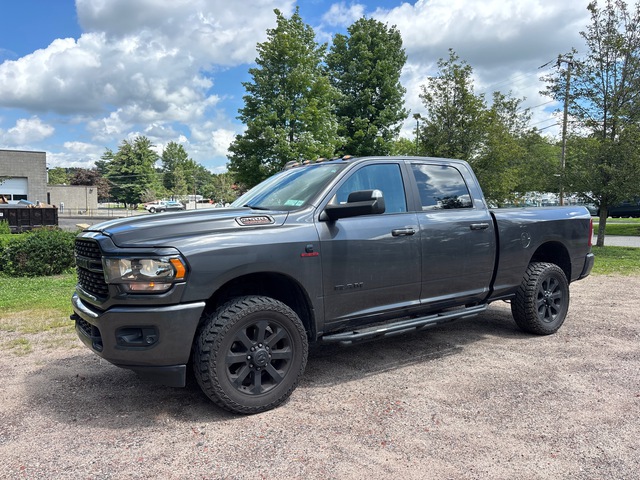 2022 Ram 2500 Big Horn 4x4 Crew Cab Pickup