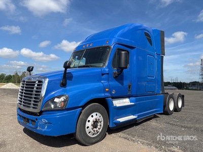 2017 Freightliner Cascadia 125 6x4 Evolution T/A Sleeper Truck Tractor